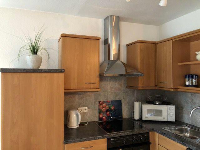 Haus-Olymp-Apartement-01-Kuehlungsborn-Nur-50-M-Bis-Zum-Strand-Ca-50-M2-2-Raeume-Sehr-Gepflegt エクステリア 写真